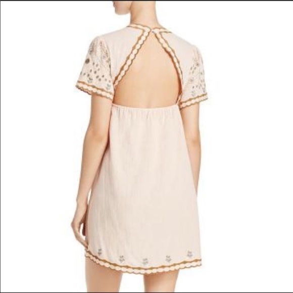 Sadie & Sage Embroidered Open-Back Mini Dress NWT - Picture 2 of 7
